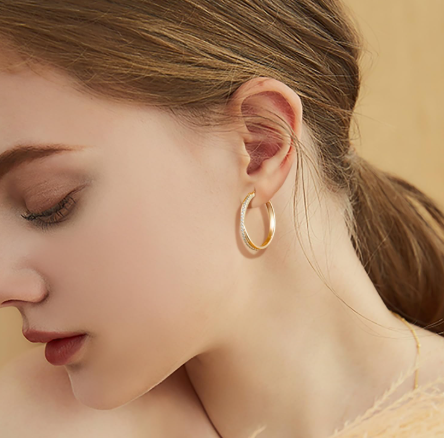 The Enduring Allure of Hoop Earrings: A Style Icon Through the Ages